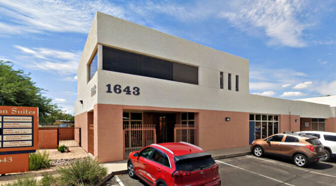 1643 N. Alvernon Way,
